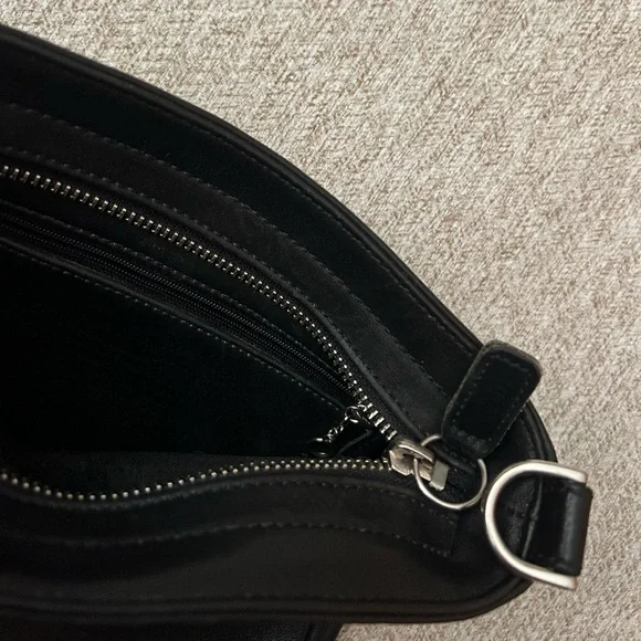 Coach Crossbody Bag - Picture 5 of 10